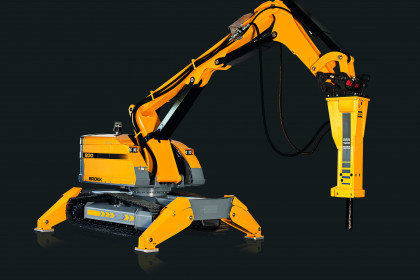 Brokk 800S grey background