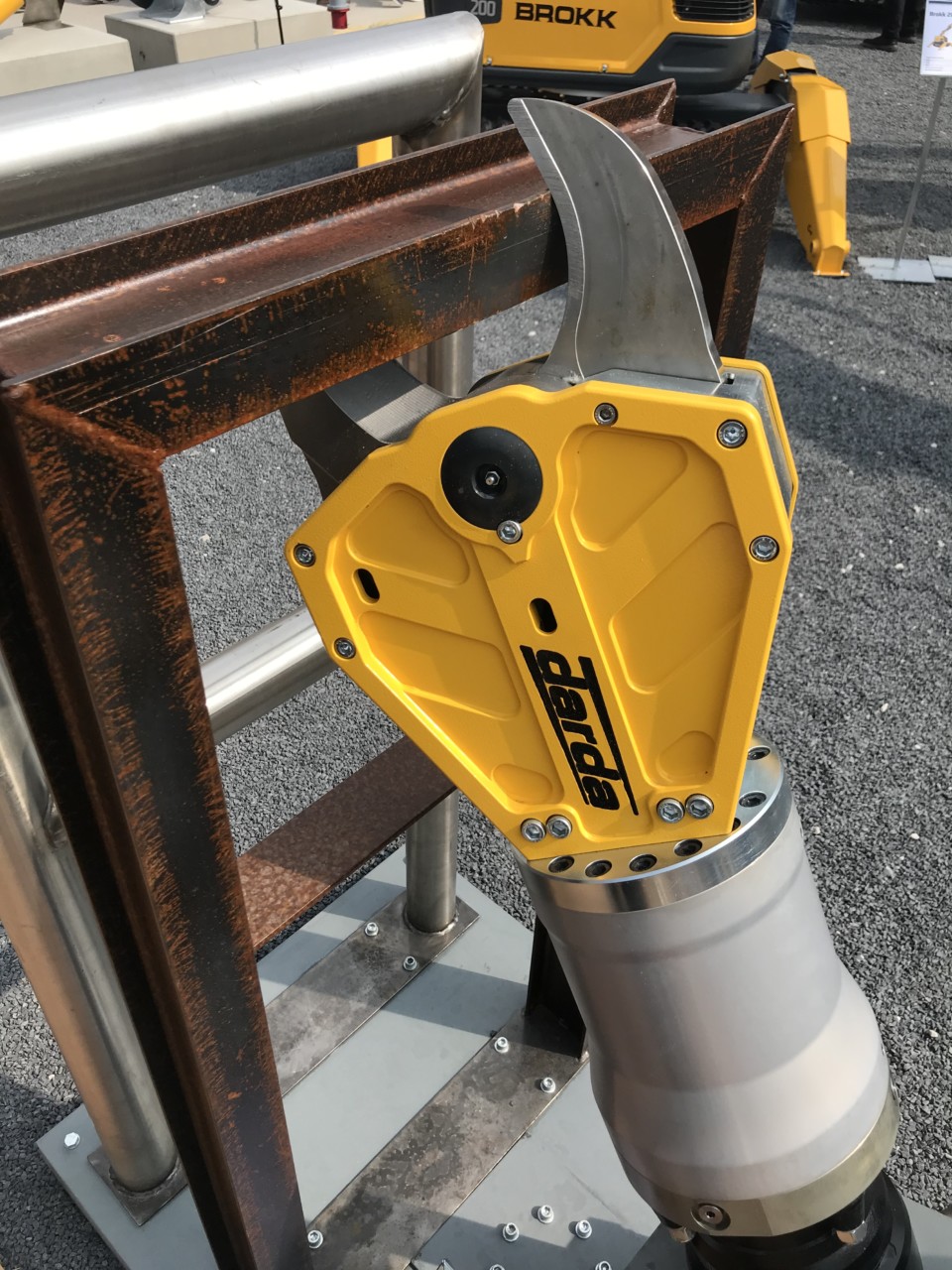 Brokk Offers New Darda Multi Cutter Attachment for Steel Cutting