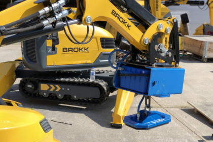 Brokk Inc. & Vacuworx to Offer Vacuum Lifting Attachments in North America